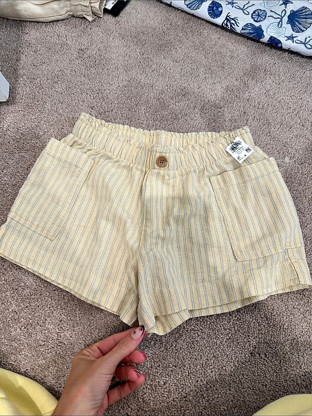 Old Navy Girls Striped Shorts Size 4T NWT